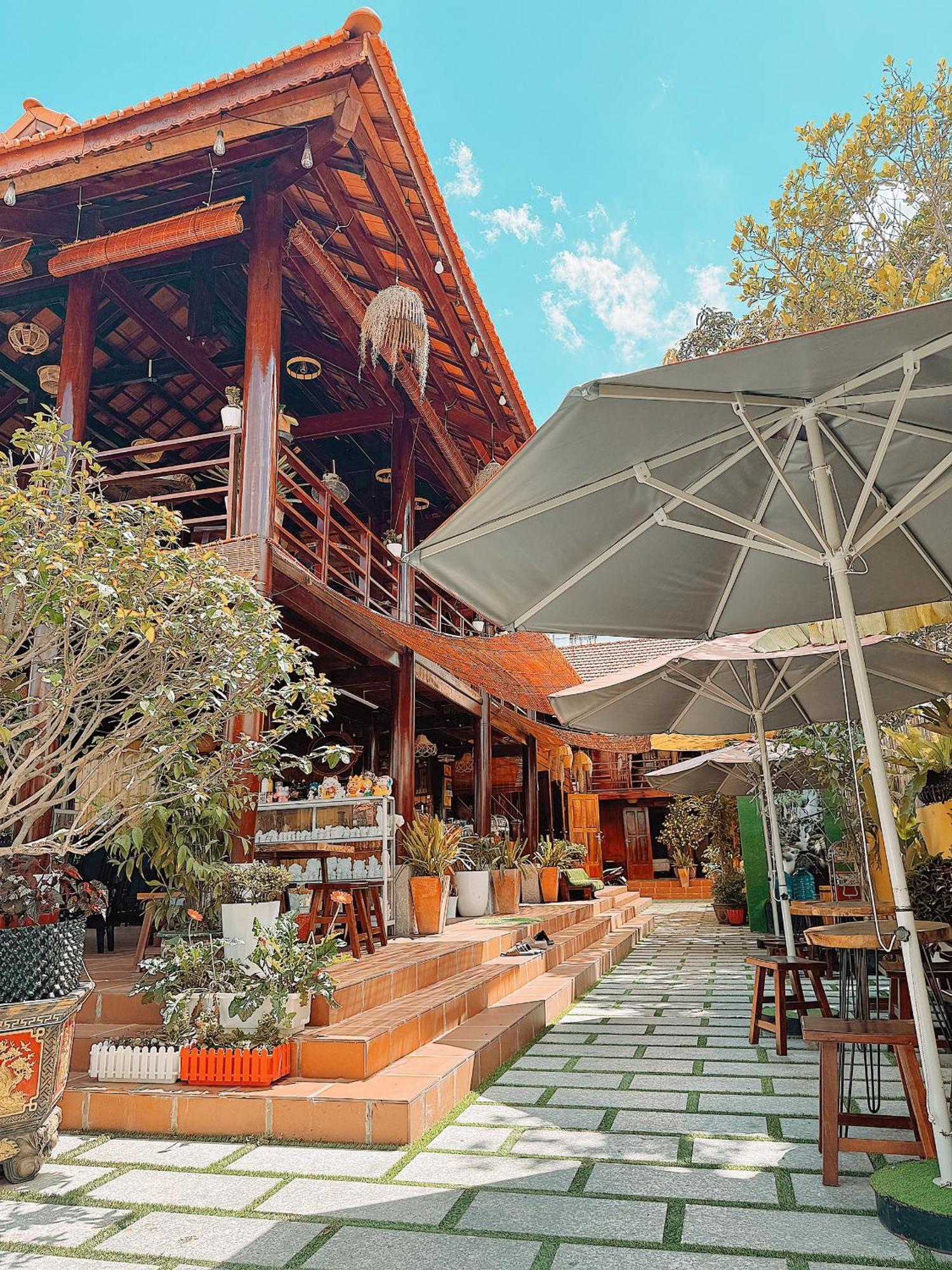 Kara Homestay & Cafe Can Tho Buitenkant foto